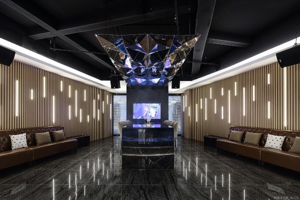 广州98年枪杀案件回顾：背后原因大揭秘