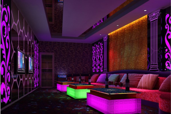 广州数控da98a数控机床评测：引领行业标准的创新之作